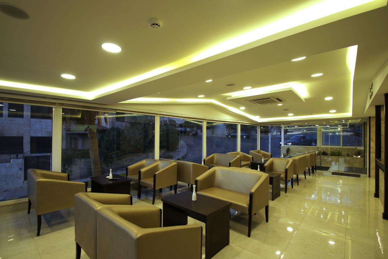 360 Hotel By Fhm Аман Екстериор снимка